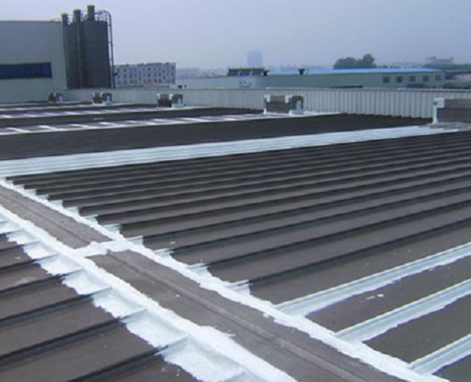 永泰彩钢瓦屋面漏水问题只有好的防水系统能够解决